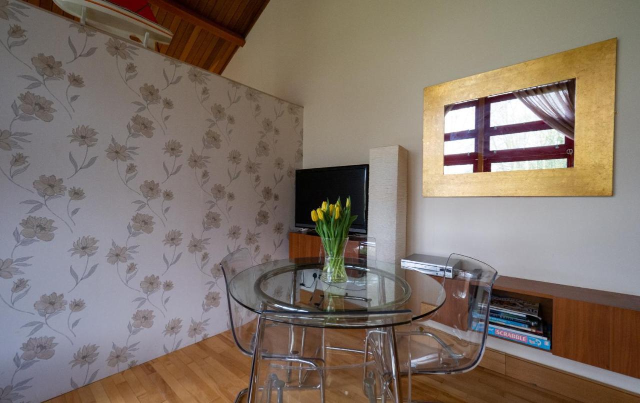 Surlingham Lodge Studio Large Family Cottage NWI Exterior foto