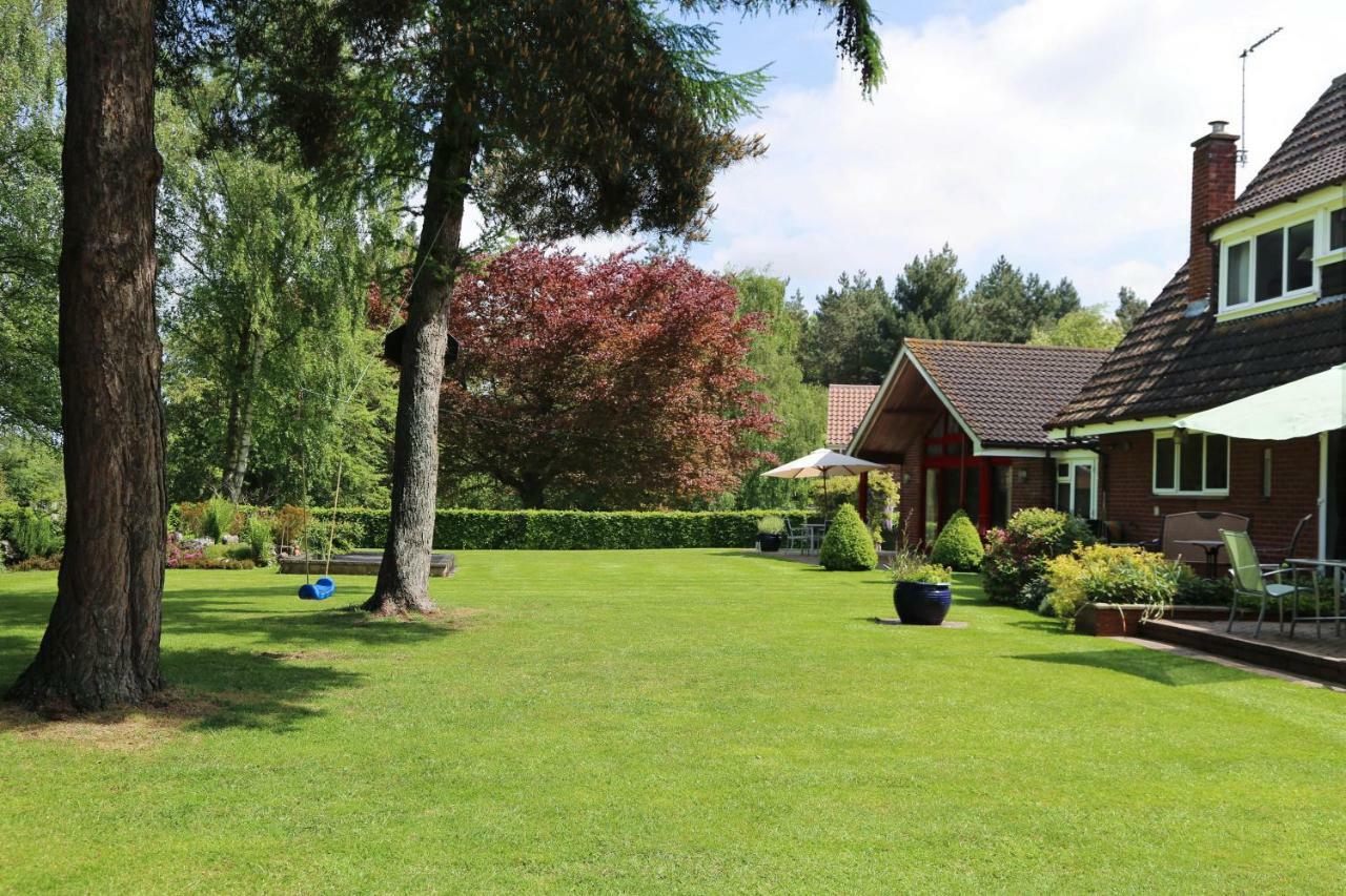 Surlingham Lodge Studio Large Family Cottage NWI Exterior foto